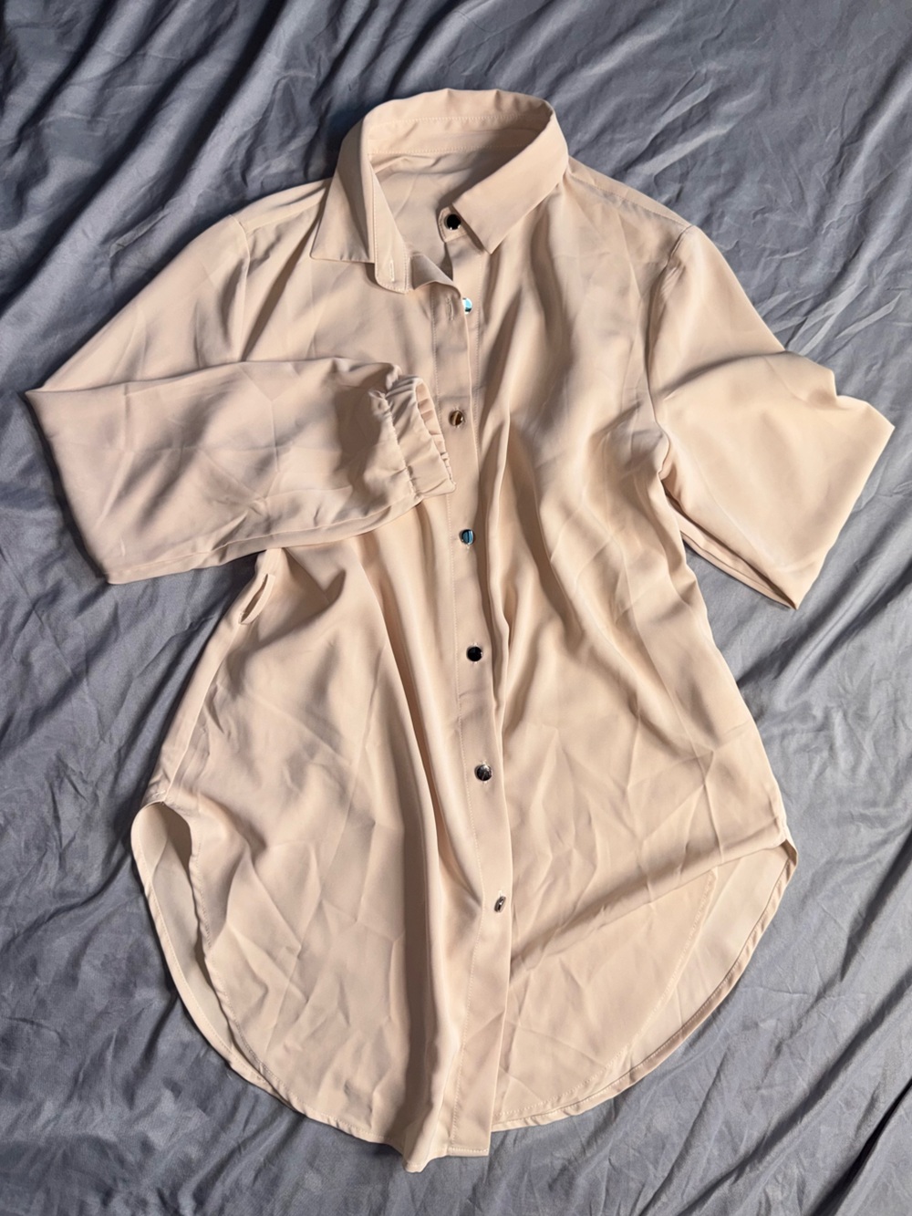 Women’s Old Money Beige ButtonUp Long Sleeve Short Dress Blouse Belt Loop Preppy